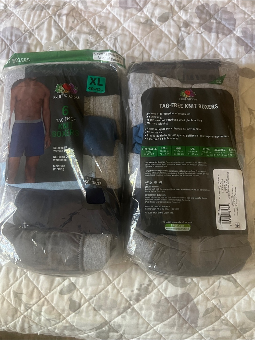 Fruit of the Loom Men’s Tag-Free Knit Boxers - Gray & Black (6-Pack)